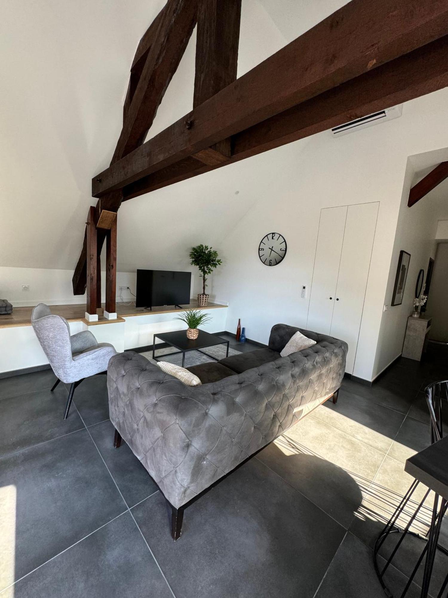 Magnifique Appartement Vue Lac - 5 Personnes Voglans Bagian luar foto