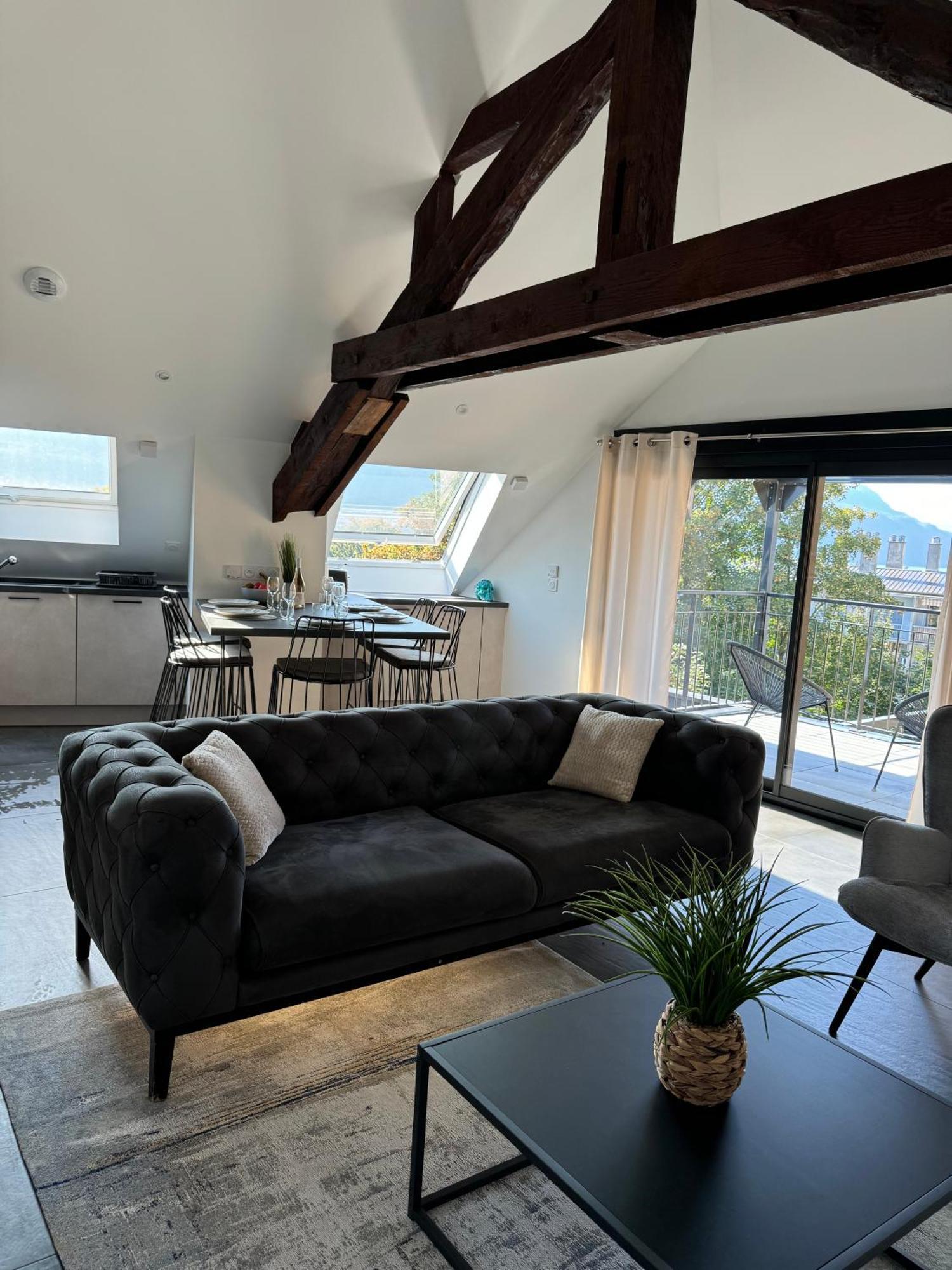 Magnifique Appartement Vue Lac - 5 Personnes Voglans Bagian luar foto