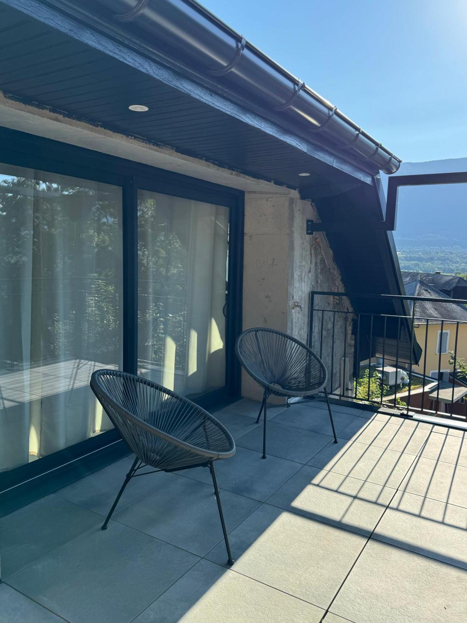 Magnifique Appartement Vue Lac - 5 Personnes Voglans Bagian luar foto