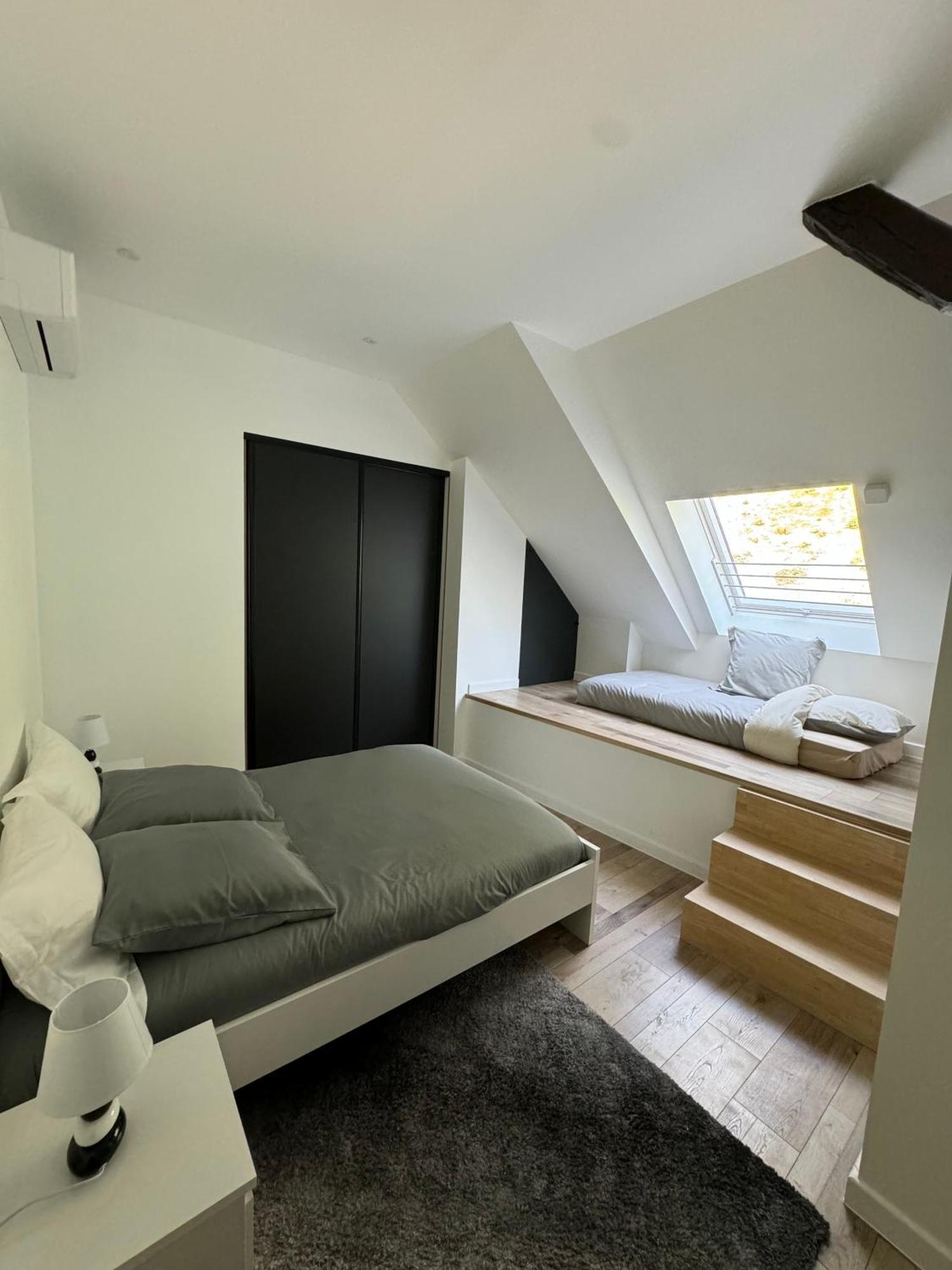 Magnifique Appartement Vue Lac - 5 Personnes Voglans Bagian luar foto