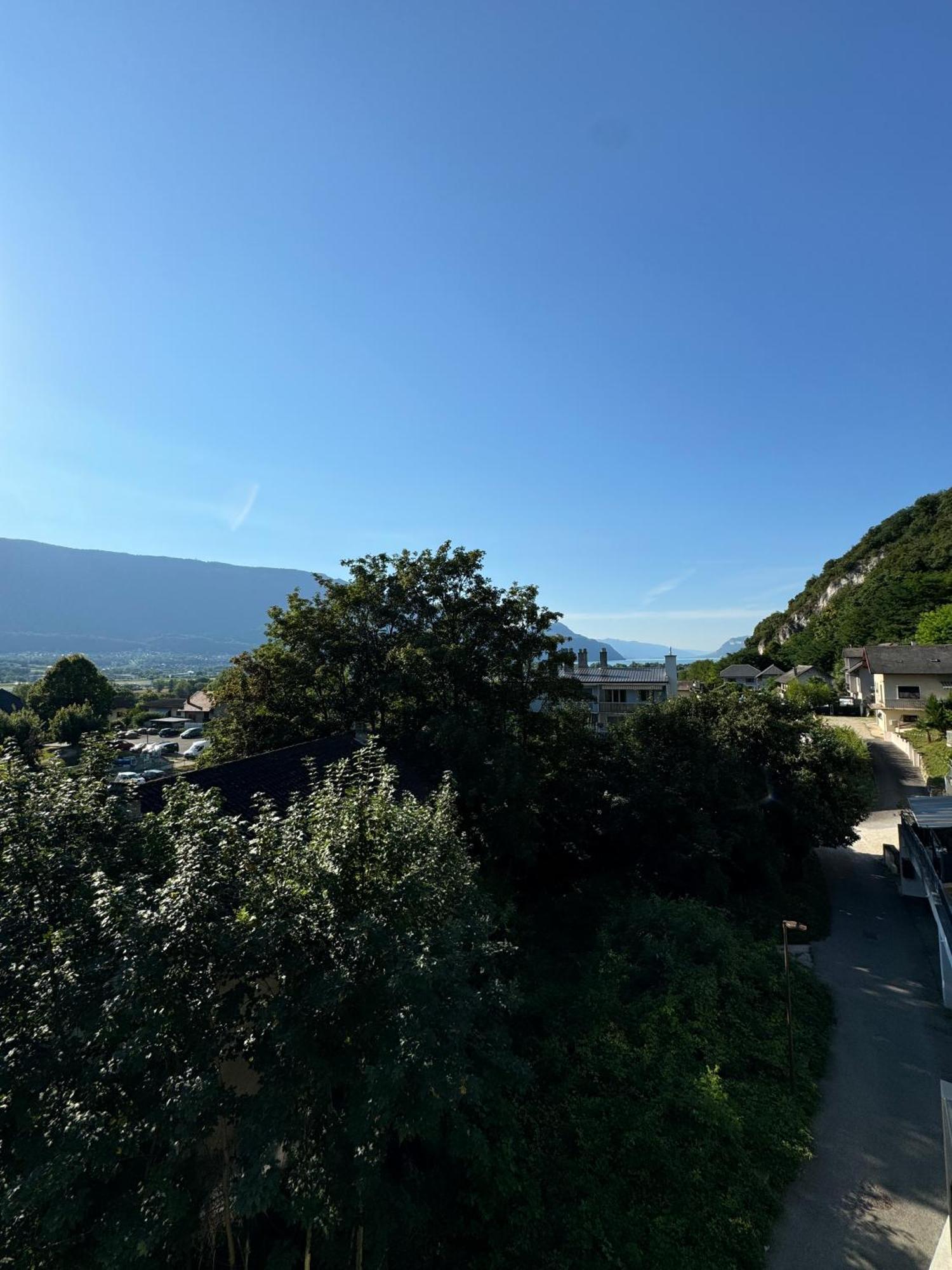 Magnifique Appartement Vue Lac - 5 Personnes Voglans Bagian luar foto