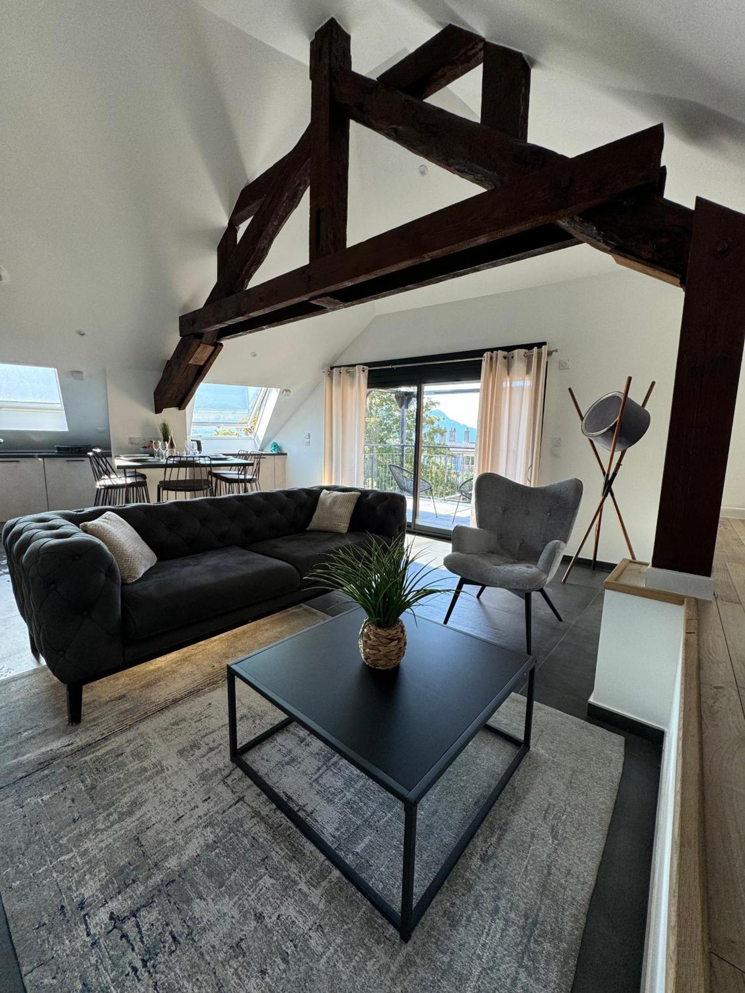 Magnifique Appartement Vue Lac - 5 Personnes Voglans Bagian luar foto